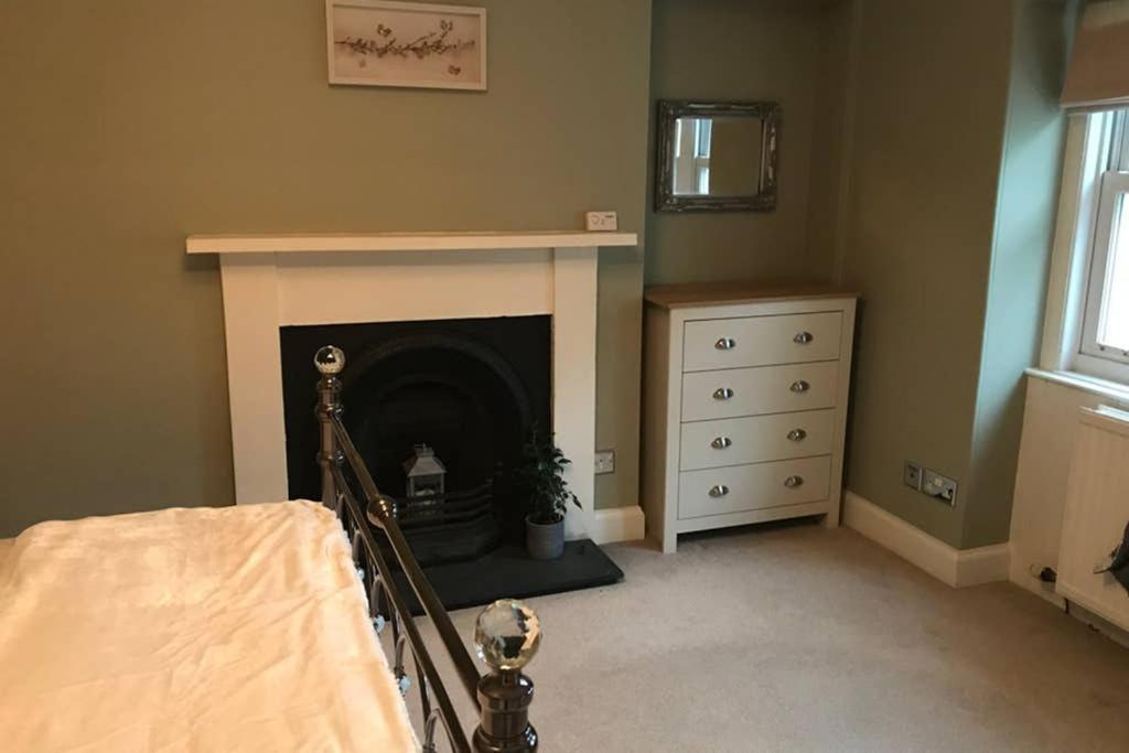 8A Tweed Cottage, Just Off The High St In Peebles Exterior photo